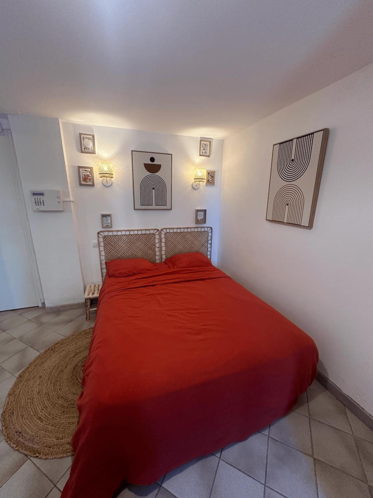Appart 4/6 Personnes, Jardin, Terrasse, Vue Mer La Londe-les-Maures Exterior photo